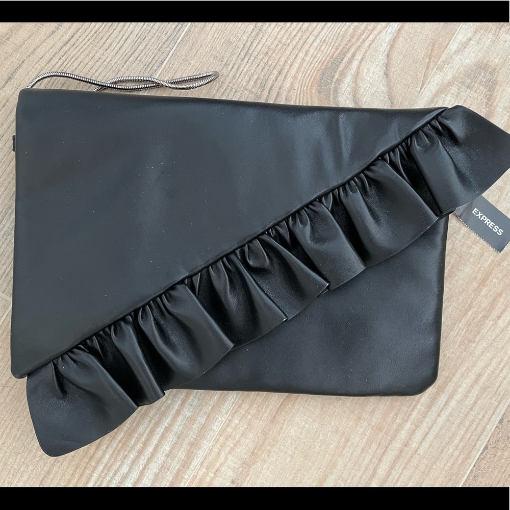 Express Women’s Clutch